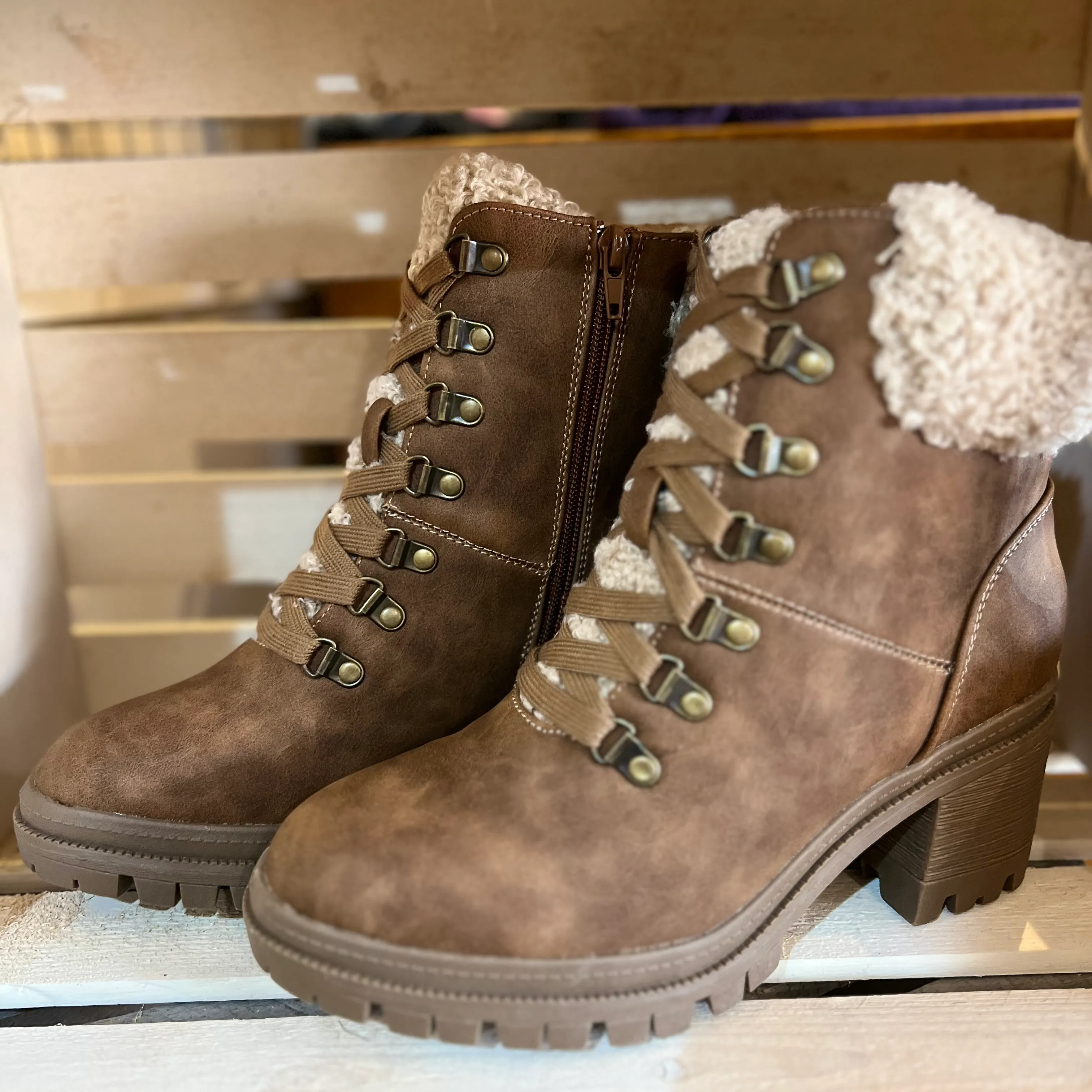 Alpine Boot - 2 Colors