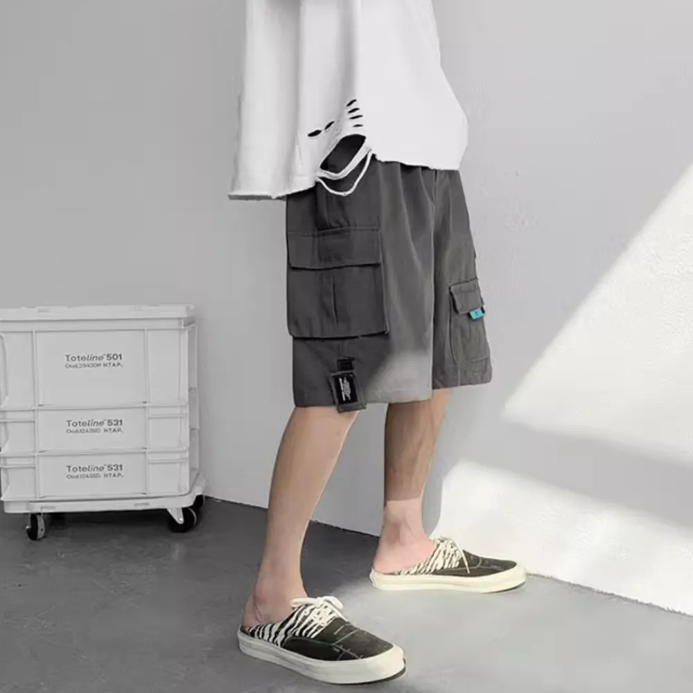 Minimalist Multi-Pocket Casual Shorts